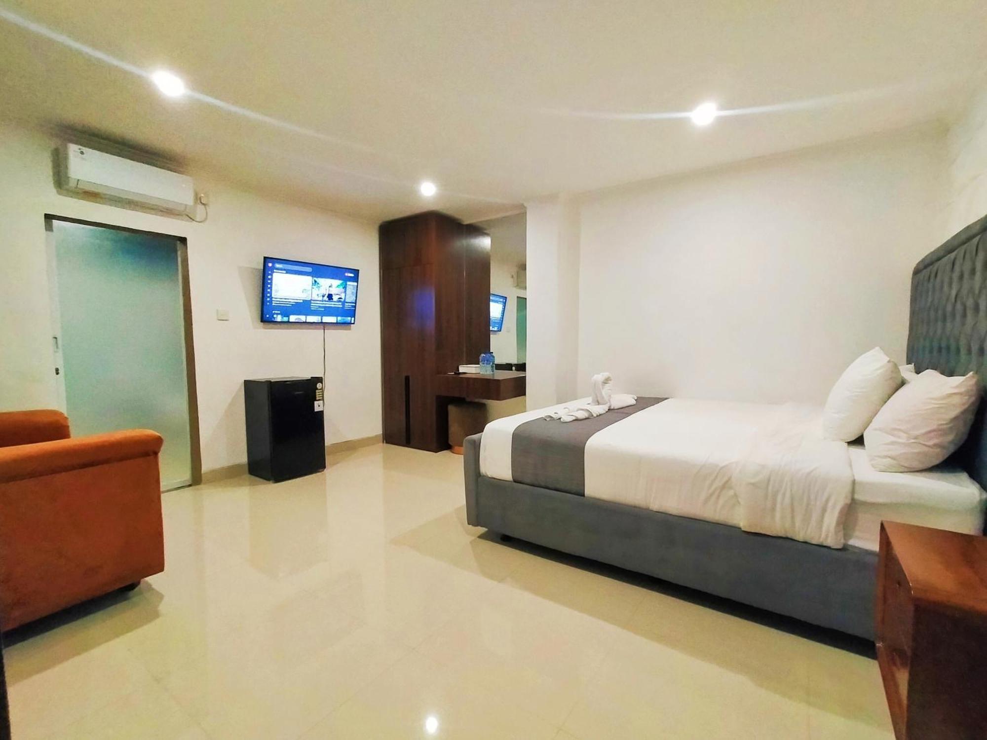 Carstenzs Home Kuta Kuta Lombok Exterior foto